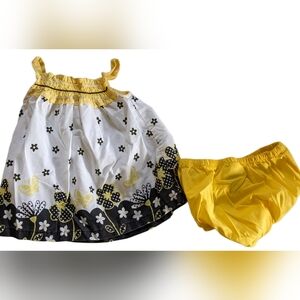 ****5 for $25**** Vintage baby girl outfit with bloomers